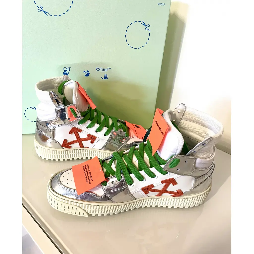 Leather Trainers Silver